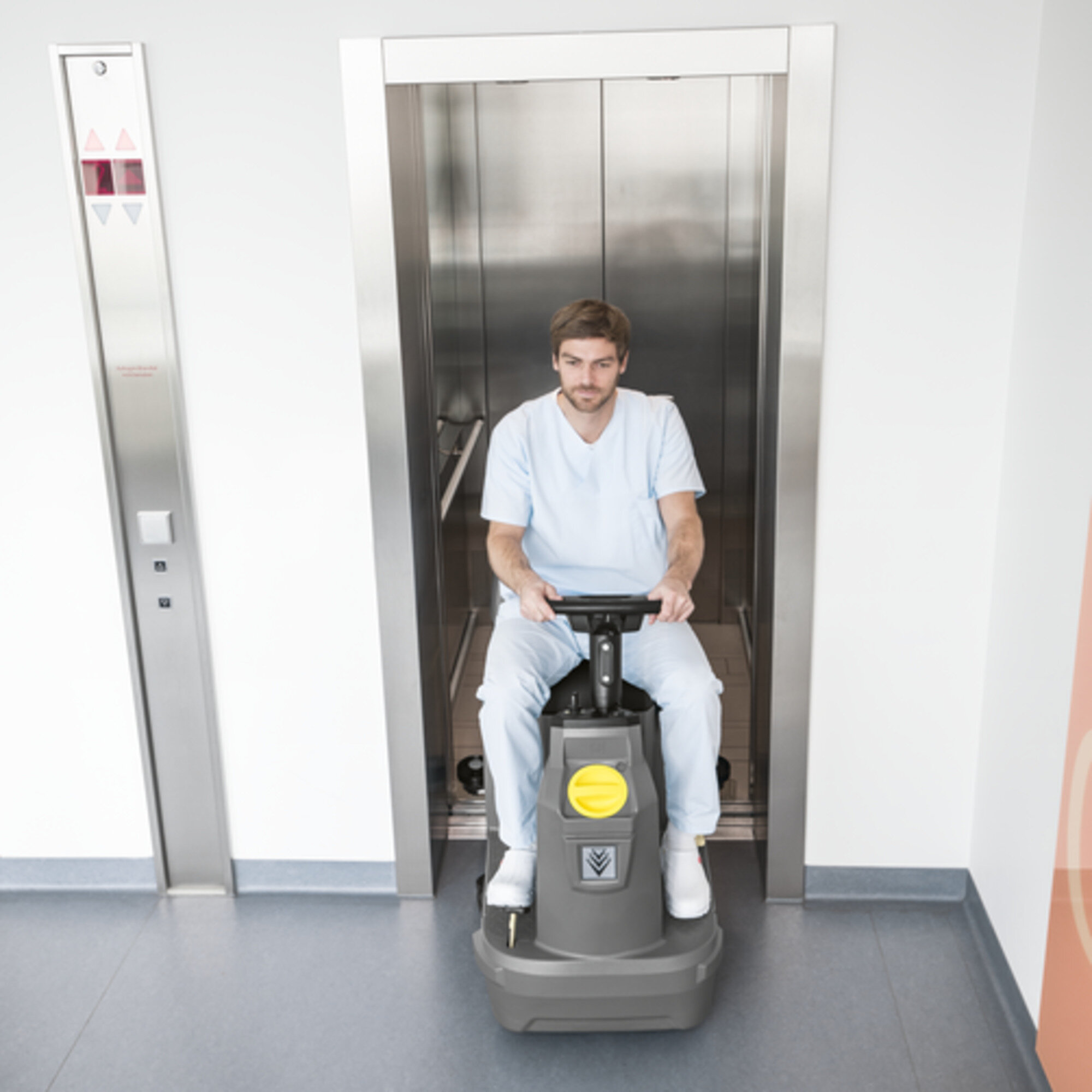 BD 50 70 R healthcare hospital elevator app 4 CI15502x502