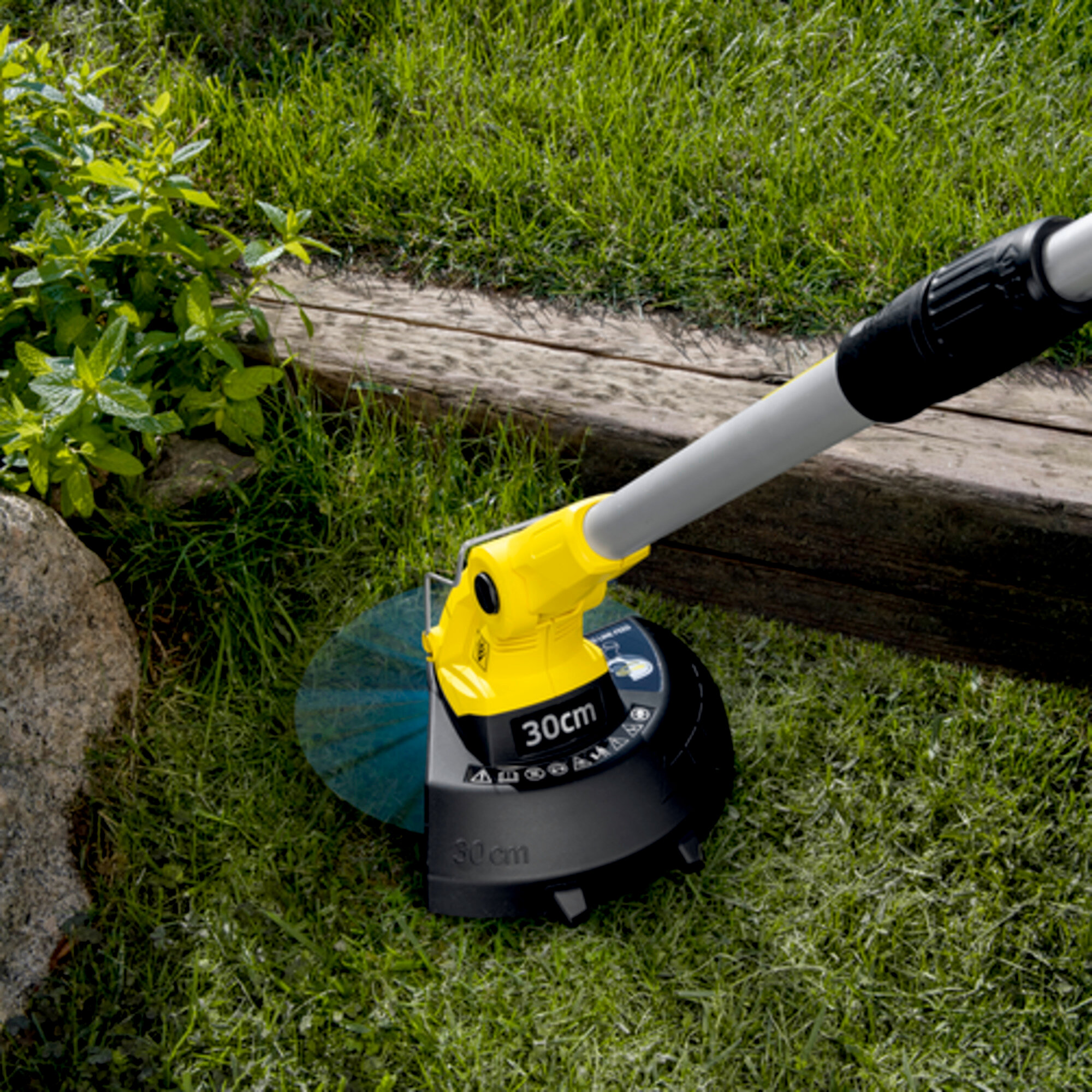 LTR 18 30 edge trimming app 02 CI15502x502