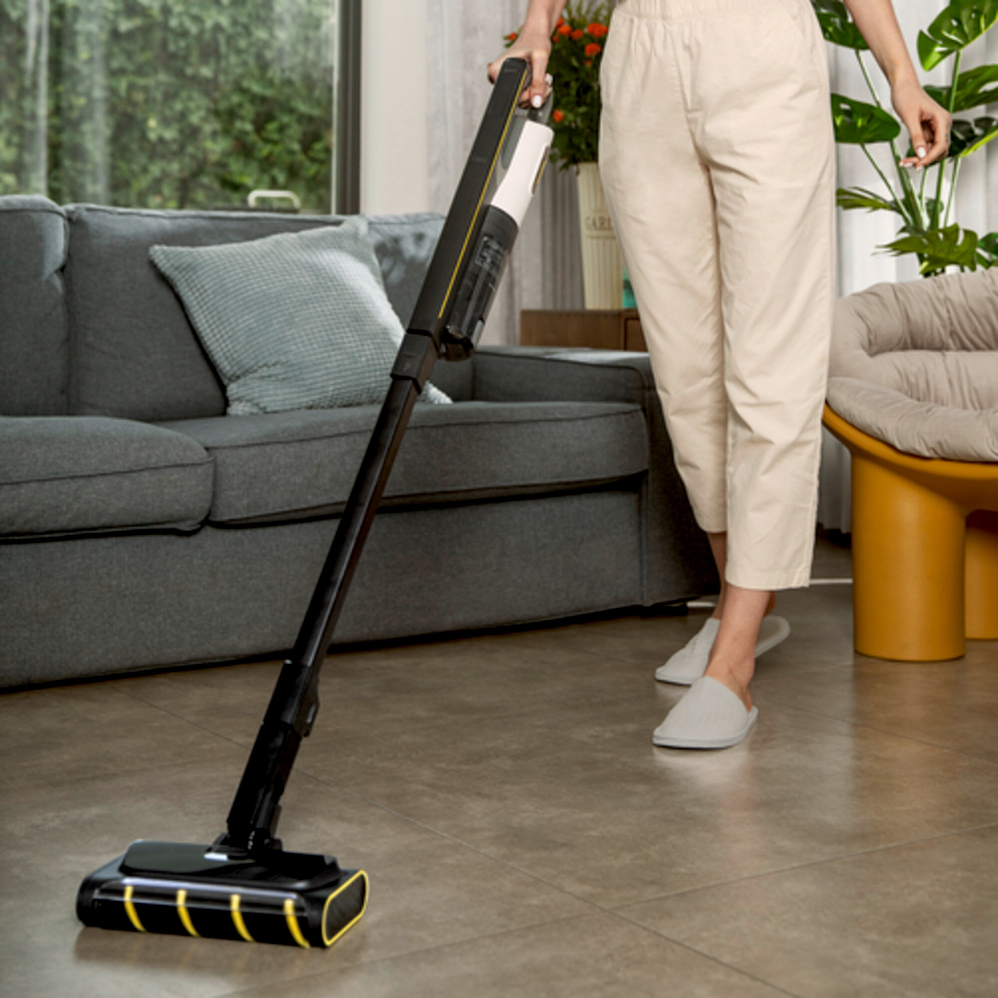 VCS 5 Cordless kitchen hard floor app 01 CI20502x502